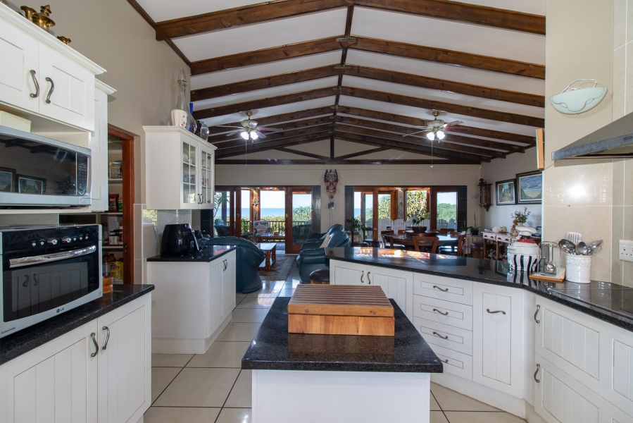 4 Bedroom Property for Sale in West Beach Eastern Cape